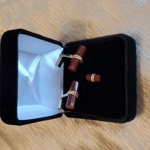 Tiffany & Co 18K Yellow Gold Cufflinks and a Matching  Tie pin (Rare)